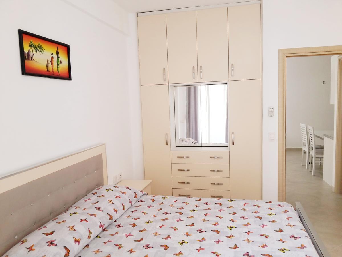 Saranda Apartments Luaran gambar