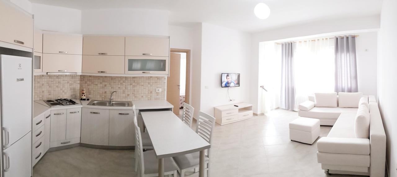 Saranda Apartments Luaran gambar