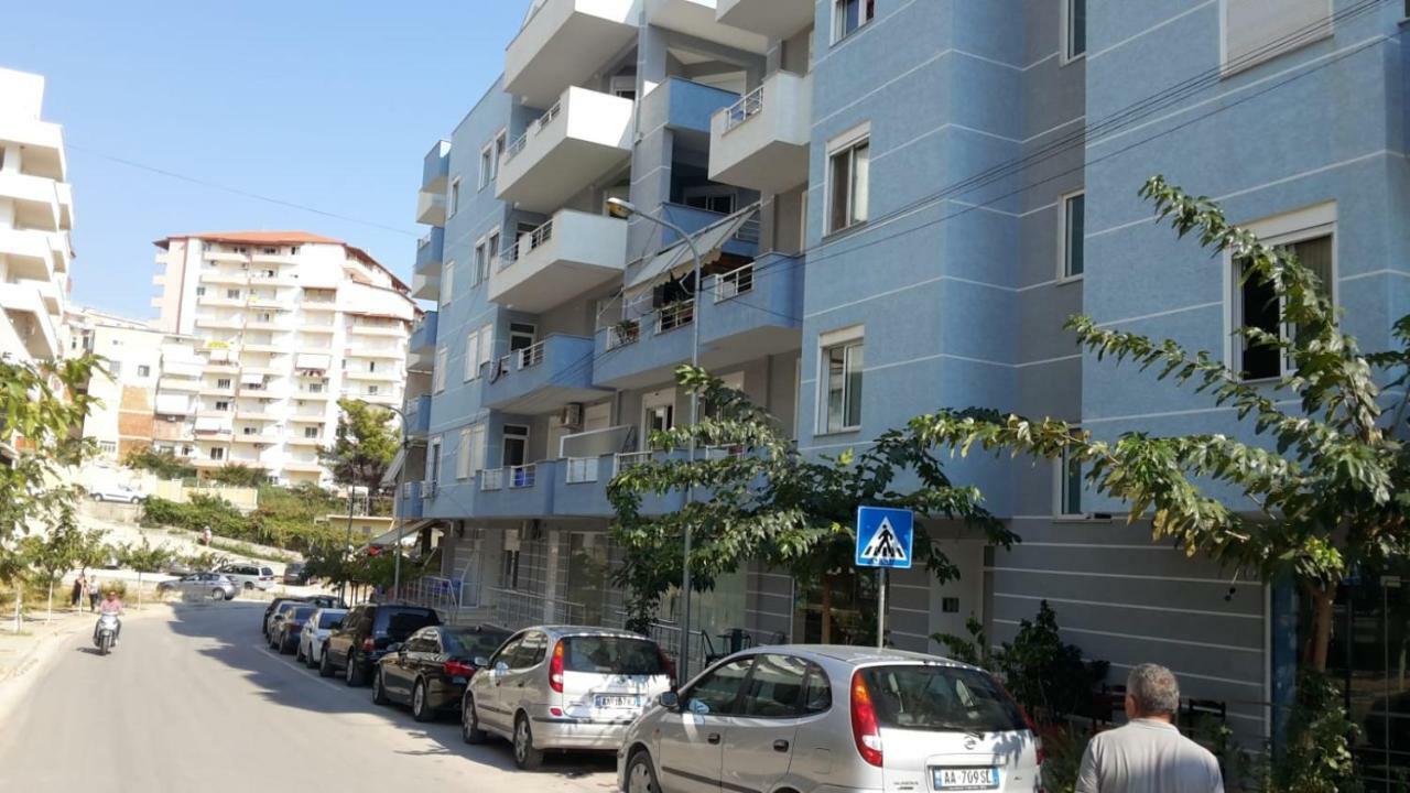 Saranda Apartments Luaran gambar